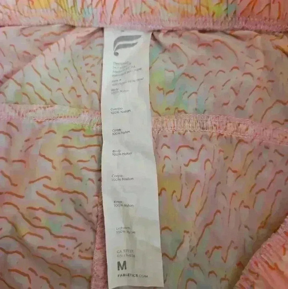 Fabletics Womens Ultra High-Waisted Piped Nylon Shorts M - Picture 9 of 11